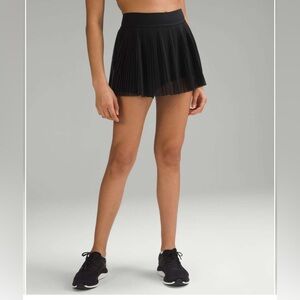 Lululemon Mesh Pleats Mid Rise Tennis Skirt